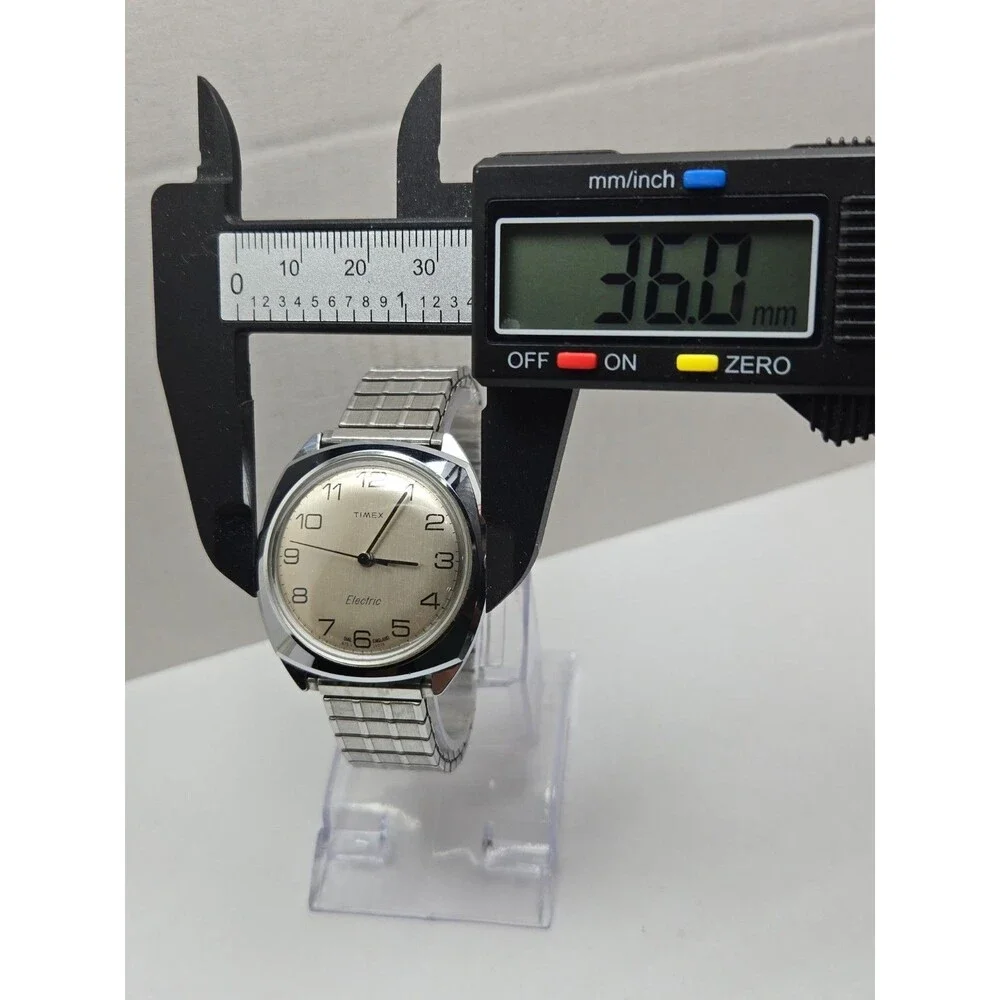 Vintage 1979 Timex Electric Mens Cushion Champagne Dial Watch New Battery